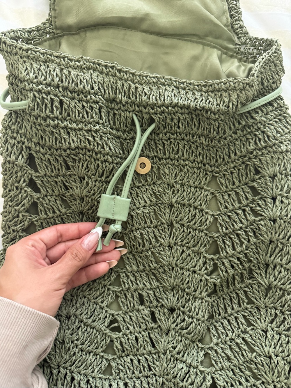 Green Rattan Summer Backpack - Picture 2 of 4